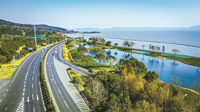 秀出美丽无锡 疏林透湖工程已初见成效 蠡湖景区将增强体育休闲功能